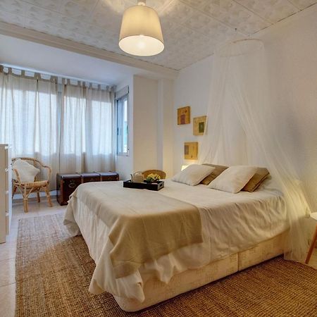 Beds & Breaks Desplat Apartment Valencia Luaran gambar